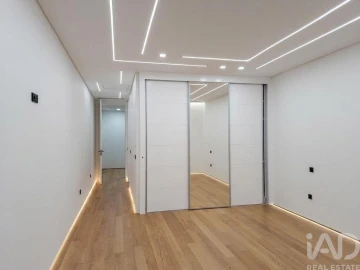 Moradia T3 para Venda em Santo Antonio