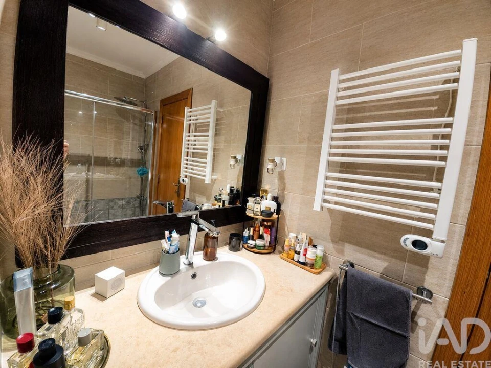 Apartamento T2 para Venda em Montenegro Foto 24