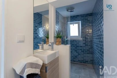 Apartamento T2 para Venda em Santa Maria Maior