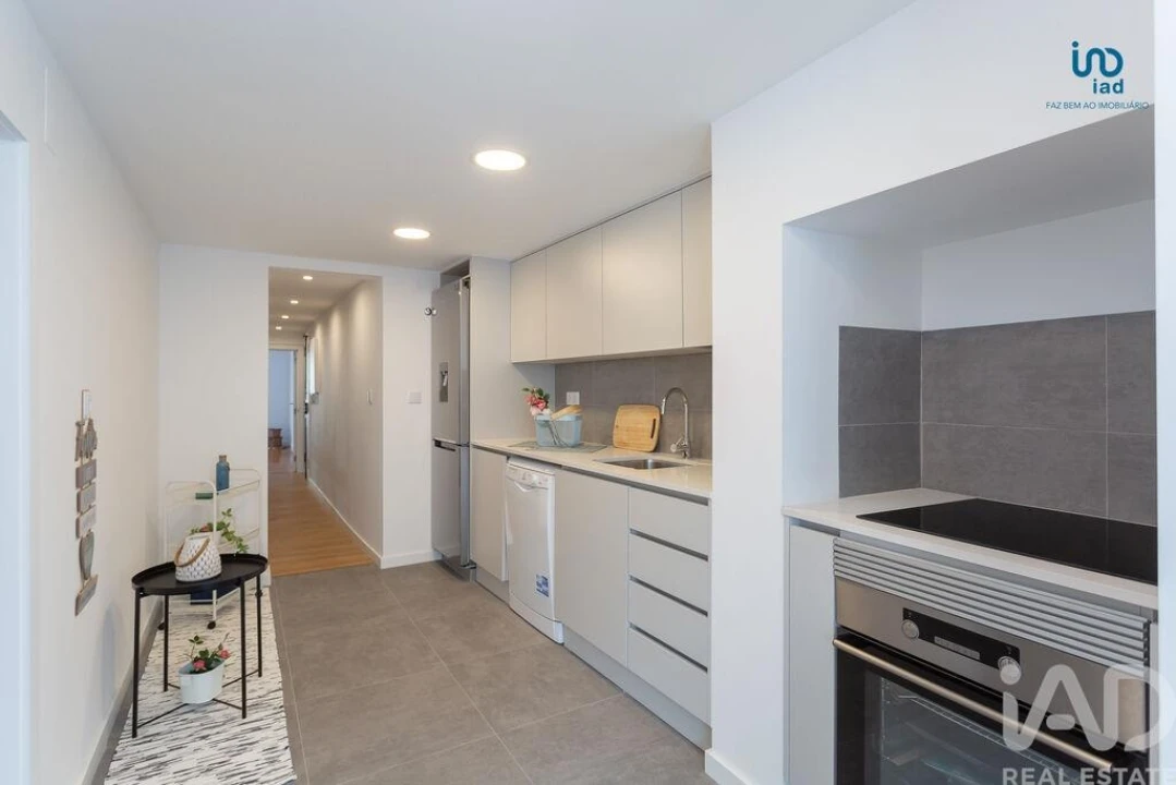 Apartamento T2 para Venda em Santa Maria Maior Foto 15
