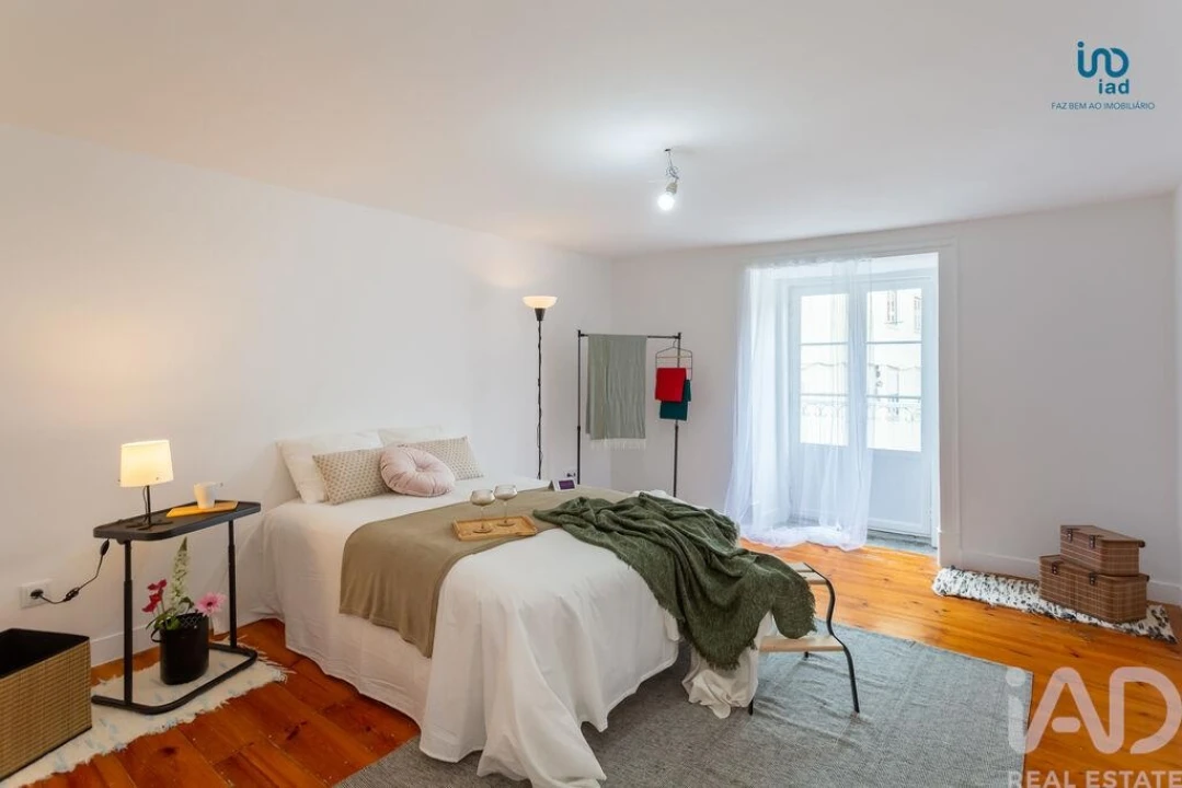 Apartamento T2 para Venda em Santa Maria Maior Foto 2