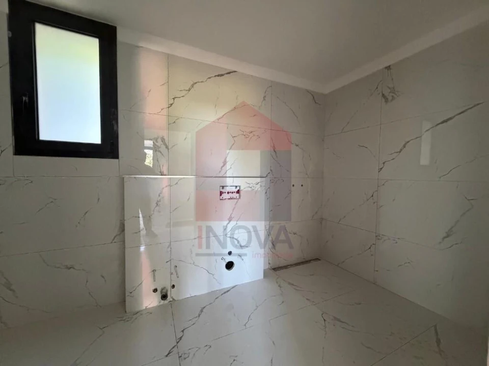 Moradia T4 para Venda em Pico de Regalados, Gondiães e Mós Foto 12