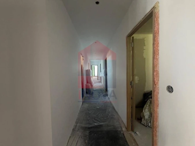 Moradia T4 para Venda em Pico de Regalados, Gondiães e Mós Foto 10