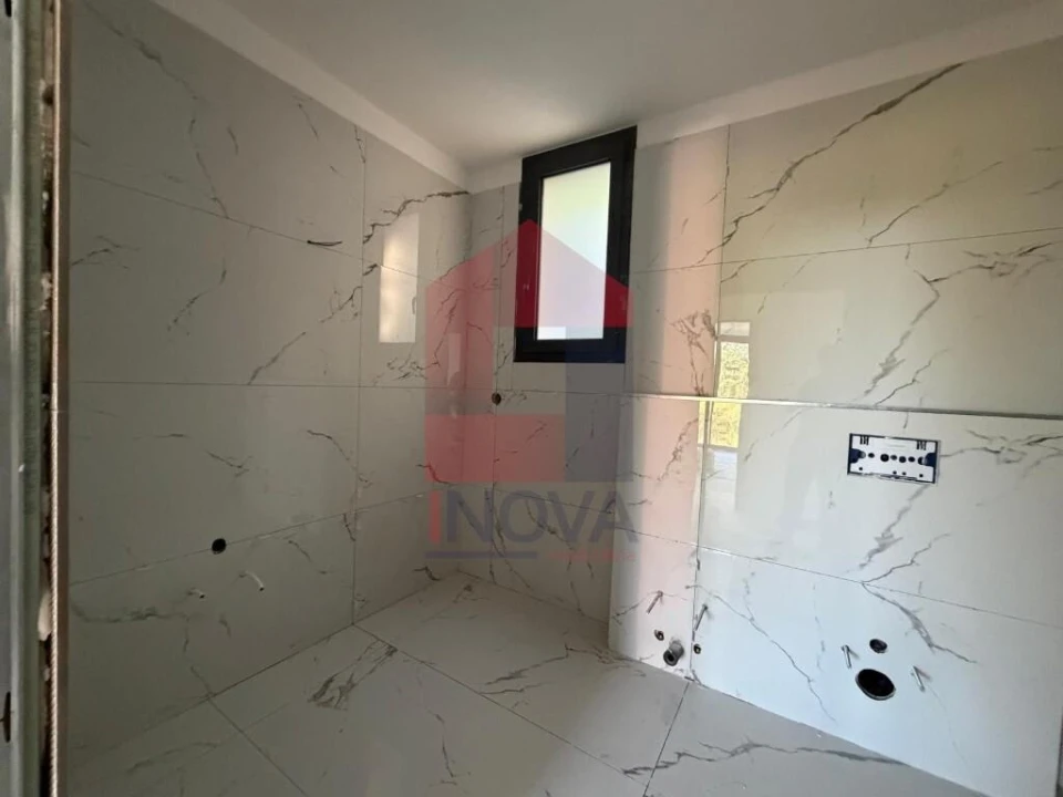 Moradia T4 para Venda em Pico de Regalados, Gondiães e Mós Foto 22