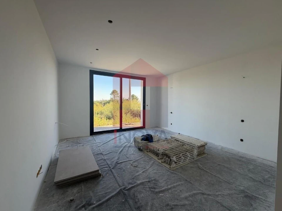 Moradia T4 para Venda em Pico de Regalados, Gondiães e Mós Foto 21