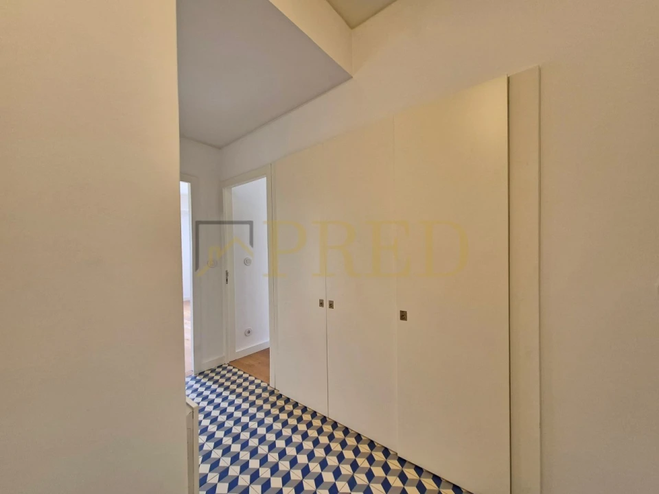 Apartamento T3 para Arrendamento em Ramalde Foto 16