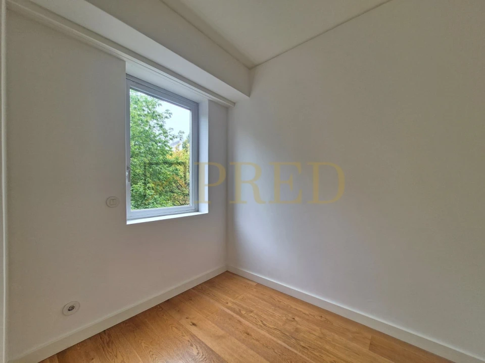 Apartamento T3 para Arrendamento em Ramalde Foto 26