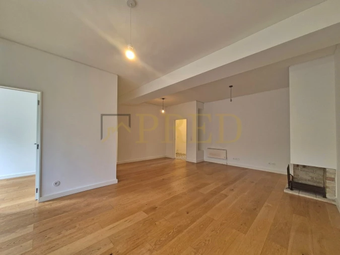 Apartamento T3 para Arrendamento em Ramalde Foto 4