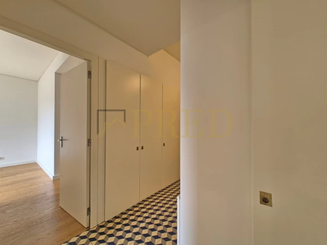 Apartamento T3 para Arrendamento em Ramalde Foto 19