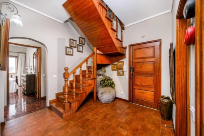 Apartamento T4 para Venda em Requeixo, Nossa Senhora de Fátima e Nariz