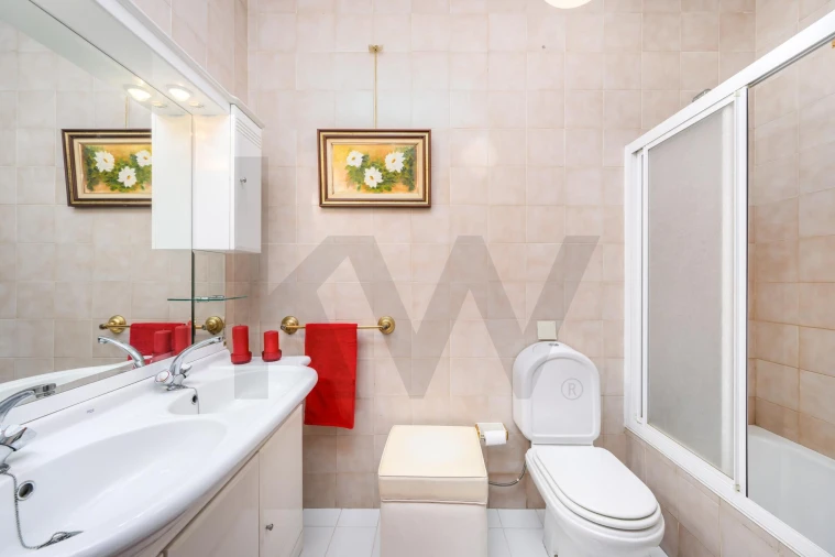 Apartamento T4 para Venda em Requeixo, Nossa Senhora de Fátima e Nariz Foto 10