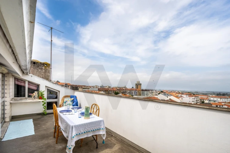 Apartamento T4 para Venda em Requeixo, Nossa Senhora de Fátima e Nariz Foto 26