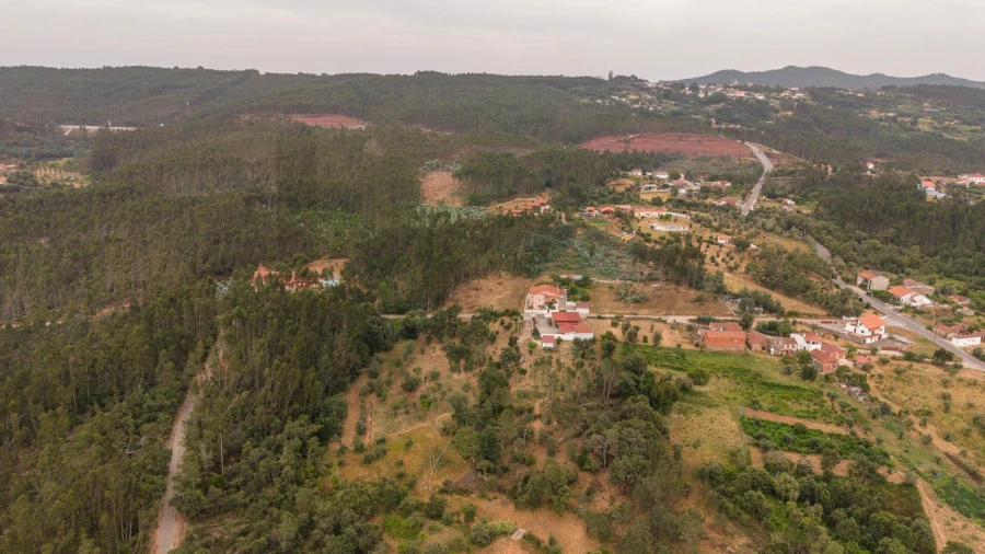 Moradia T2 para Venda em Aguda Foto 56
