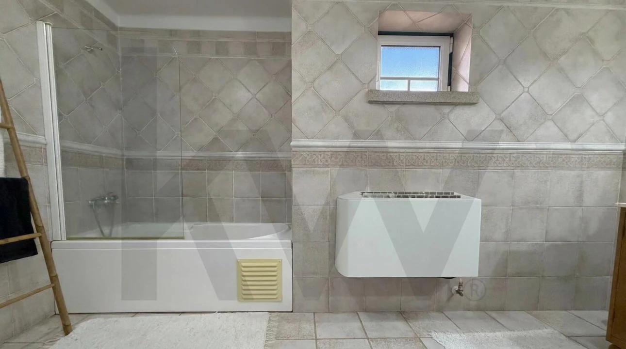 Moradia T3 para Venda em Três Povos Foto 32