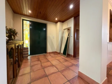 Moradia T3 para Venda em Três Povos