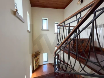 Moradia T3 para Venda em Três Povos