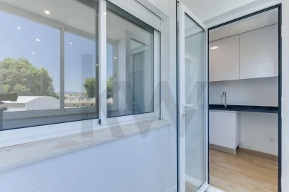 Apartamento T1 para Venda em Campanhã