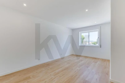 Apartamento T1 para Venda em Campanhã
