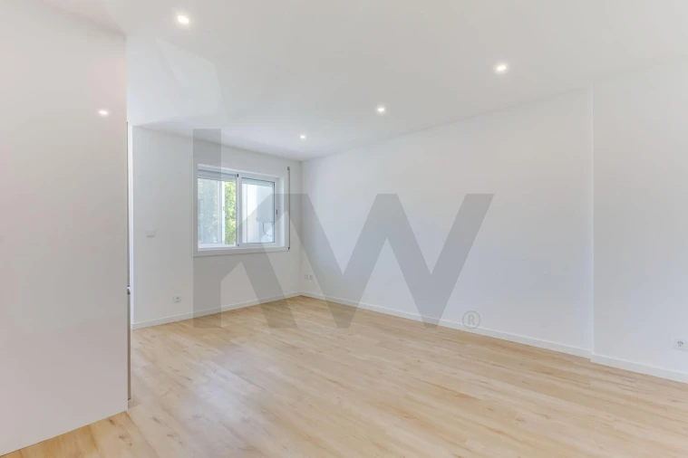 Apartamento T1 para Venda em Campanhã Foto 10