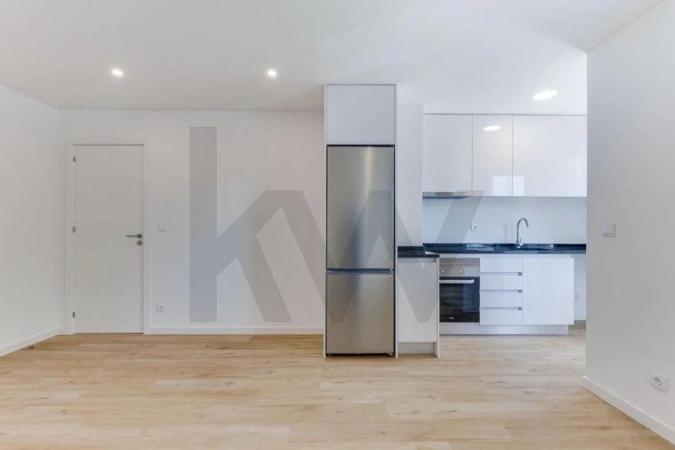 Apartamento T1 para Venda em Campanhã Foto 6