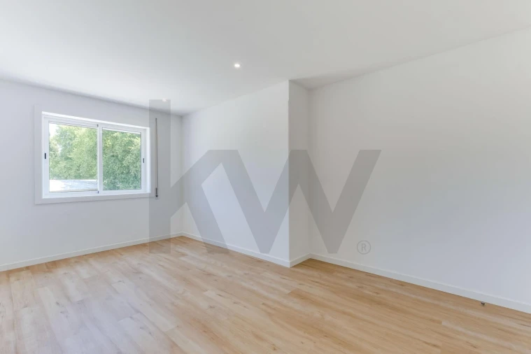 Apartamento T1 para Venda em Campanhã Foto 18