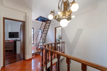 Moradia T5 para Venda em Moita