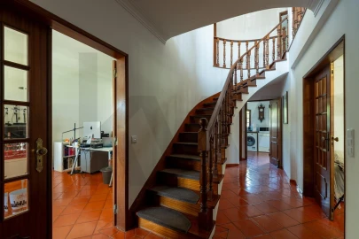 Moradia T5 para Venda em Moita