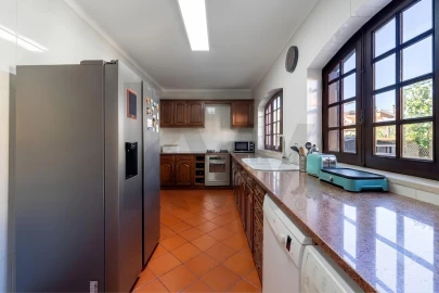 Moradia T5 para Venda em Moita
