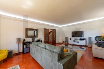 Moradia T5 para Venda em Moita