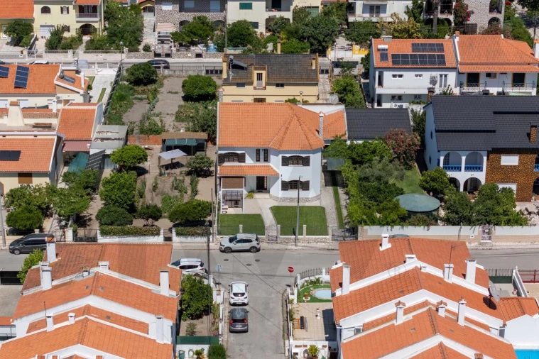 Moradia T5 para Venda em Moita Foto 30
