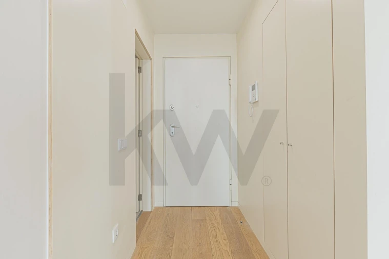 Apartamento T1 para Venda em Misericórdia Foto 24