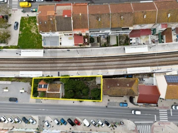 Moradia T1 para Venda em Baixa da Banheira e Vale da Amoreira