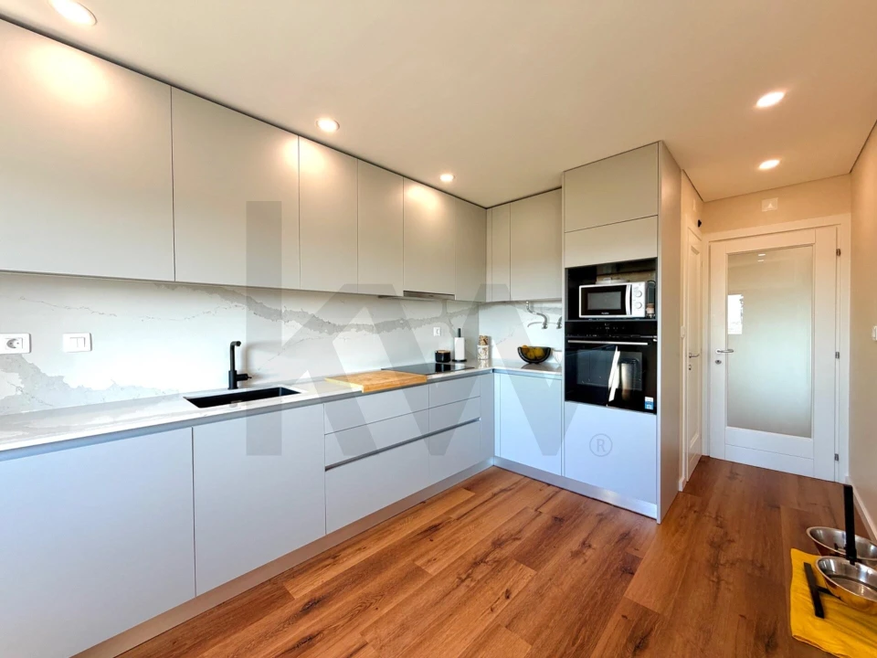 Apartamento T2 para Venda em Mina de Água Foto 9