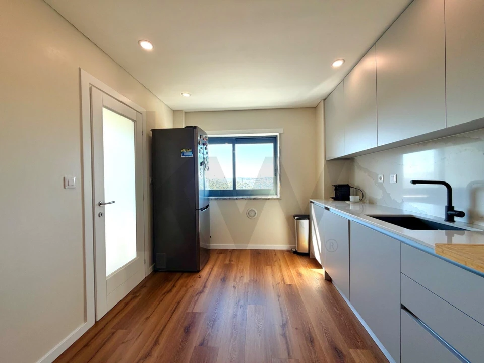 Apartamento T2 para Venda em Mina de Água Foto 10