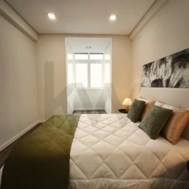Apartamento T3 para Venda em Benfica