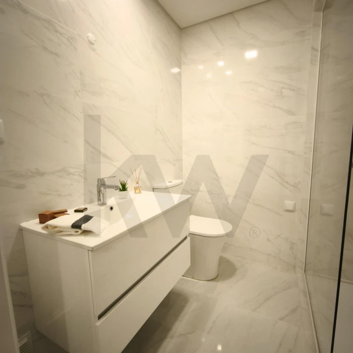 Apartamento T3 para Venda em Benfica Foto 9