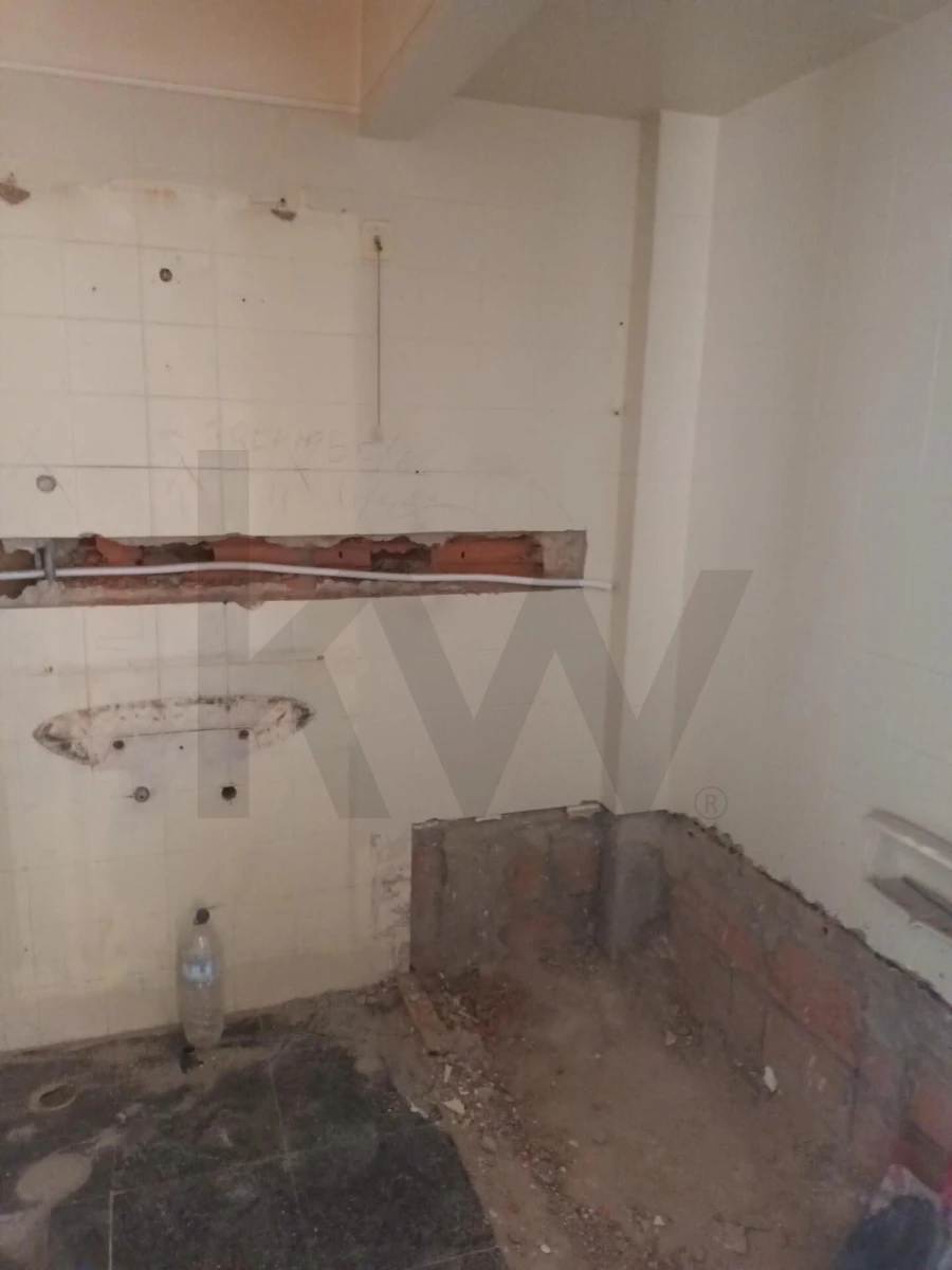 Apartamento T3 para Venda em Benfica Foto 26