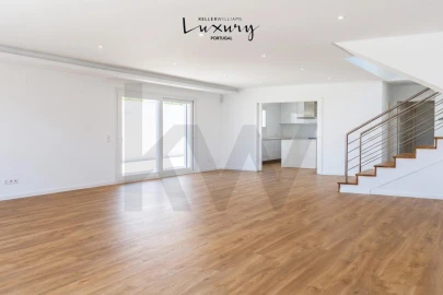 Moradia T4 para Venda em Alcabideche