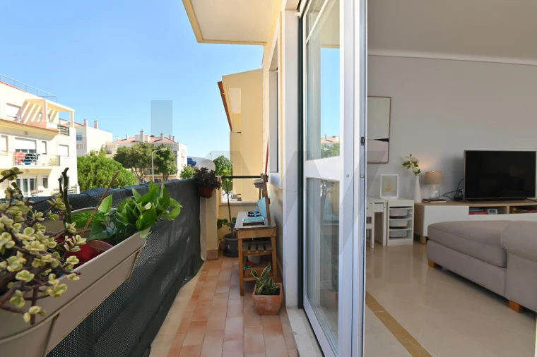 Apartamento T3 para Venda em São Domingos de Rana Foto 3