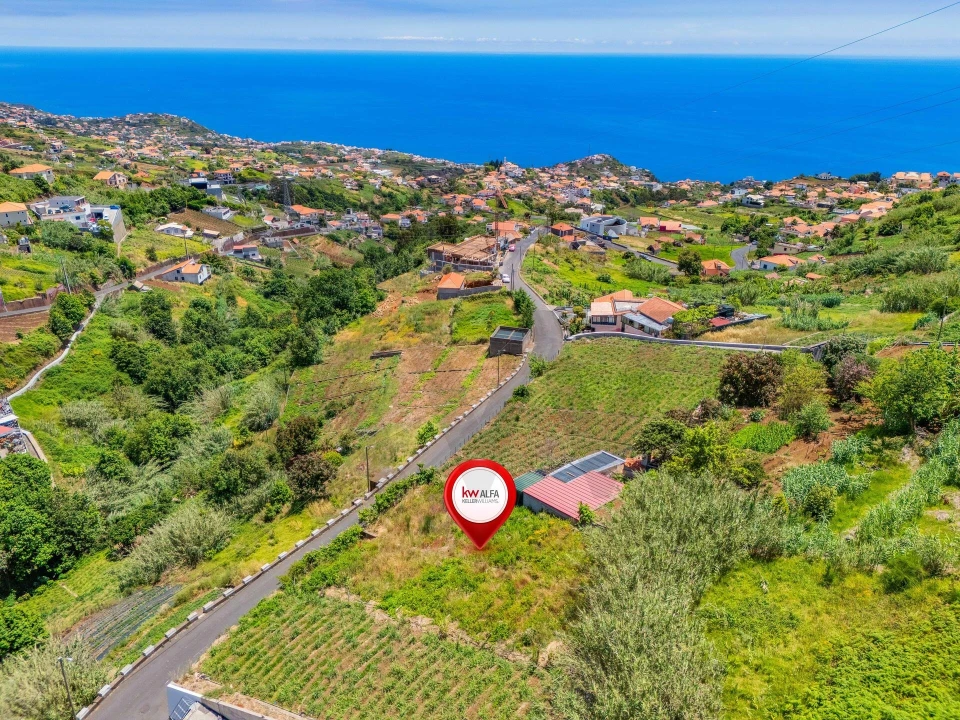 Terreno para Venda em Ponta do Sol Foto 9