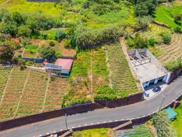 Terreno para Venda em Ponta do Sol