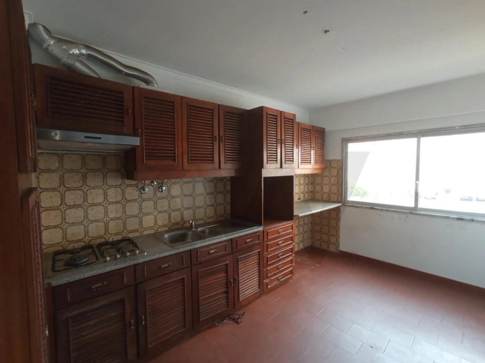 Apartamento T3 para Venda em Carregado e Cadafais Foto 24