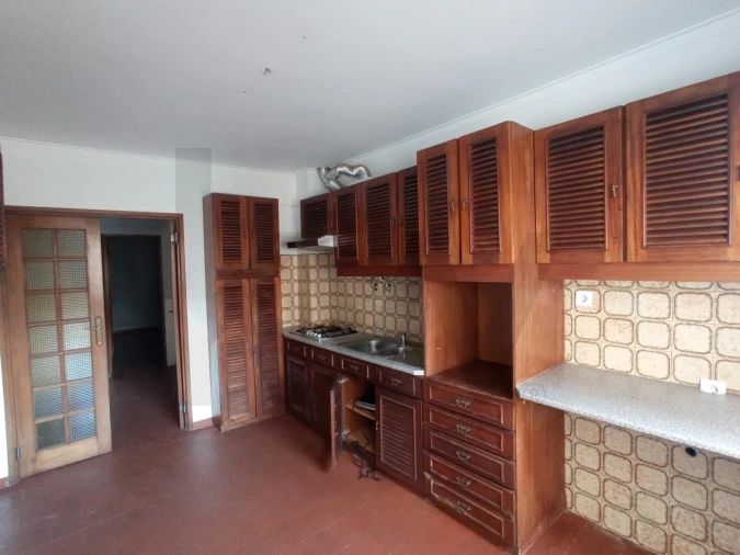 Apartamento T3 para Venda em Carregado e Cadafais Foto 25
