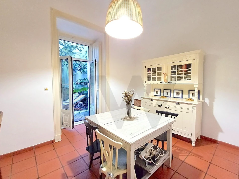 Apartamento T4 para Venda em Santo António Foto 10