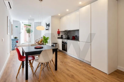 Apartamento T1 para Venda em Santa Maria Maior