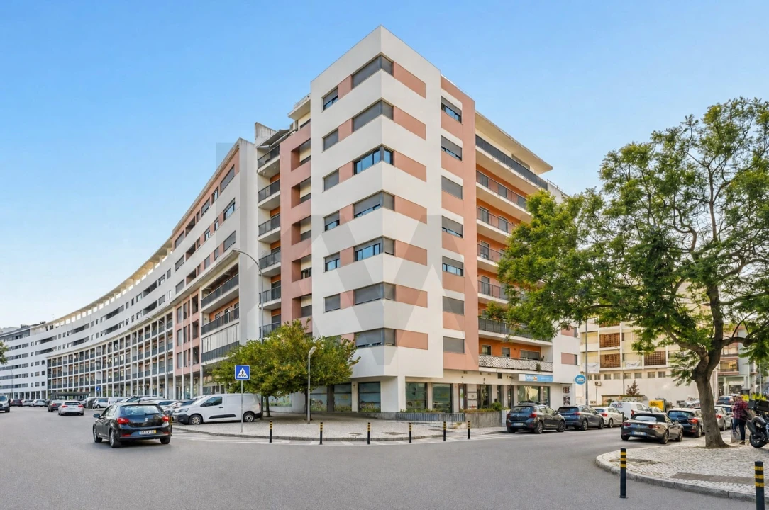 Apartamento T2 para Venda em Odivelas Foto 29