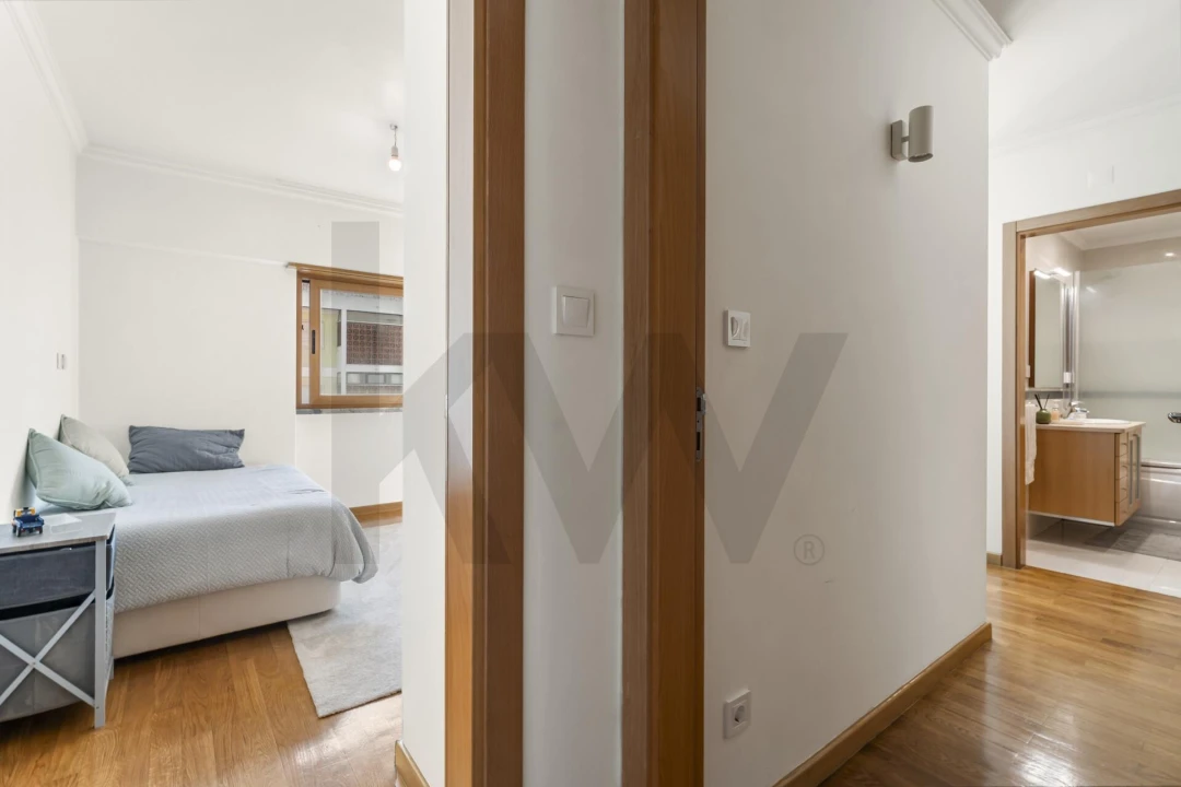 Apartamento T2 para Venda em Odivelas Foto 5