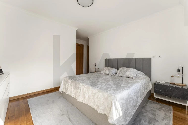 Apartamento T2 para Venda em Odivelas Foto 6