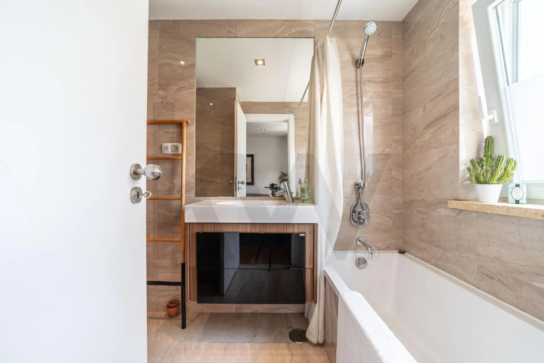 Apartamento T2 para Venda em Ajuda Foto 26