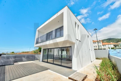 Moradia T2 para Venda em Caniço